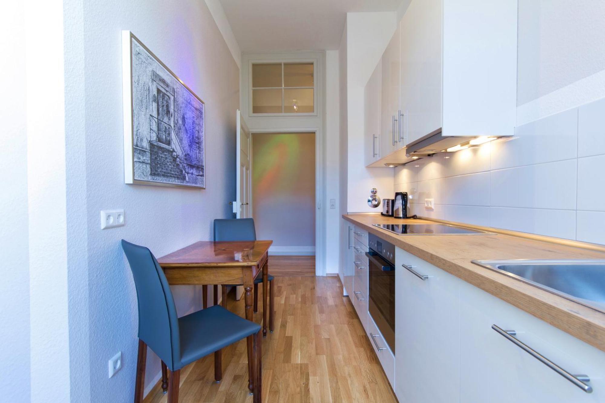 Qube Hotel Bergheim ไฮเดลเบิร์ก ภายนอก รูปภาพ
